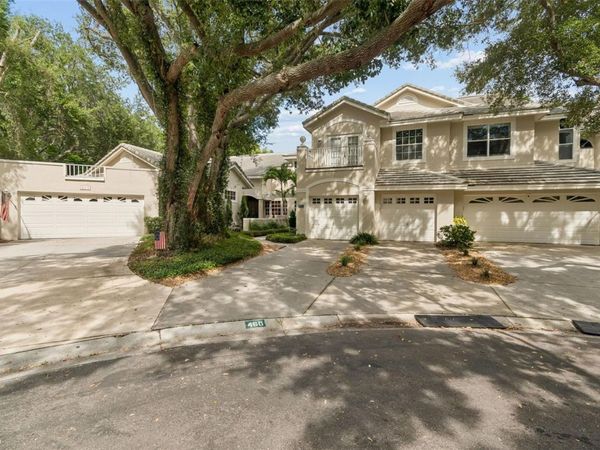 460 DATE PALM COURT NE, ST PETERSBURG, FL 33703