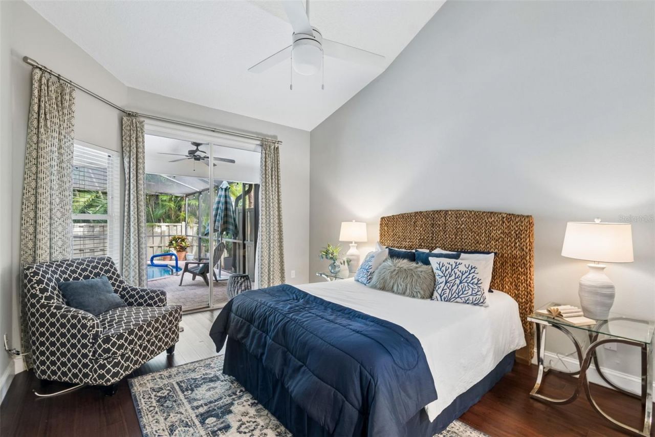 460 Date Palm Court Ne, Saint Petersburg, FL 33703 Photo