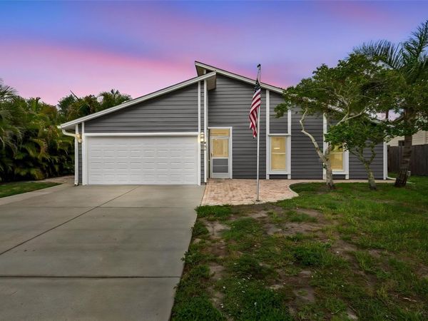 903 PLUM TREE LANE , SARASOTA, FL 34243