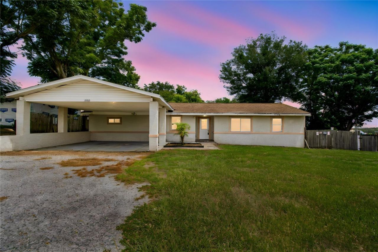 37913 Wicklow Avenue, Zephyrhills, FL 33541 Main Photo