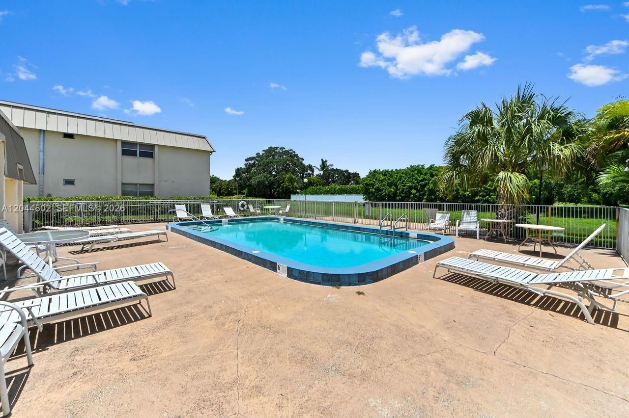 10789 N Military Trl , Unit 9, Palm Beach Gardens, FL 33410 Photo