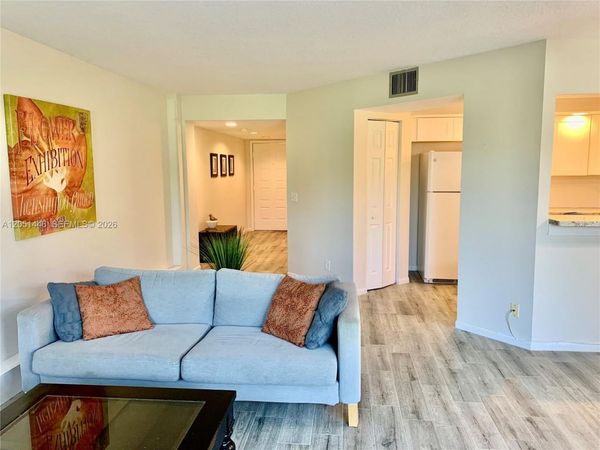 Unit 103F, Pembroke Pines, FL 33027