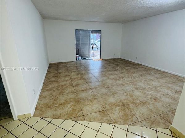 2061 NW 47th Ter , Unit 111, Lauderhill, FL 33313