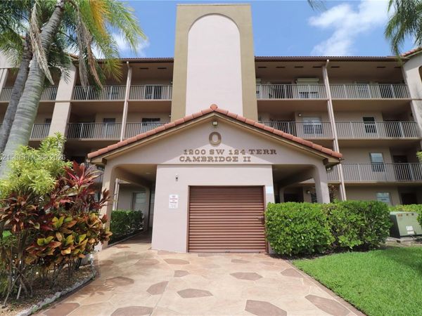 1200 SW 124th Ter , Unit 201O, Pembroke Pines, FL 33027