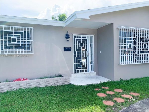 1820 SW 98th Ct , Unit N/A, Miami, FL 33165