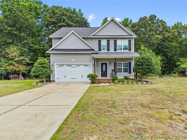 1515 Gray Hill Court, Hope Mills, NC 28348