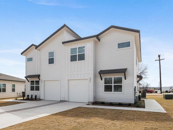302 E 19.5 ST, Unit 302, Georgetown, TX 78626