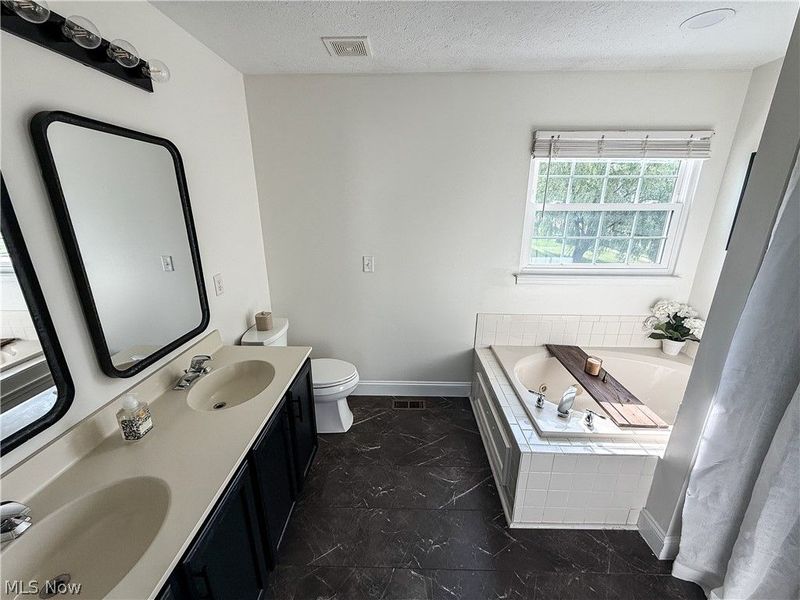 3670 Strawberry Hill, Rootstown, OH 44272 Photo 17