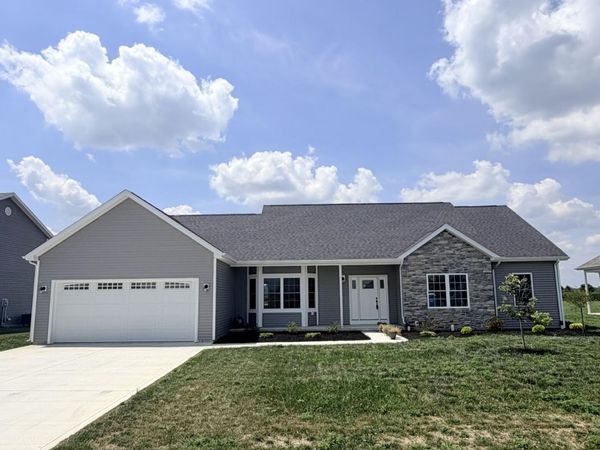103 Saxony Drive, New Knoxville, OH 45871