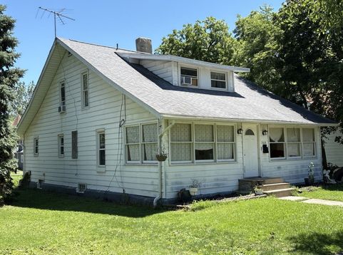 Main Photo