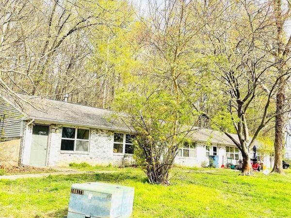612 E 3RD Avenue, Grand Tower, IL 62942