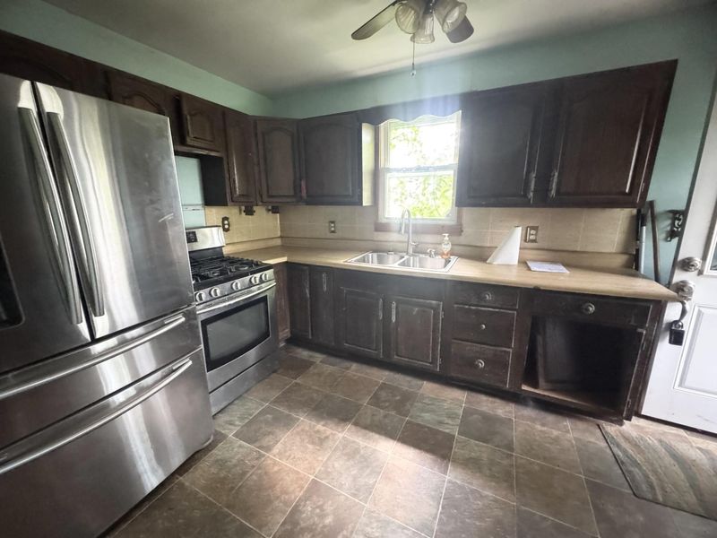 17185 Schillinger Road, Saint Marys, OH 45885 Photo 4