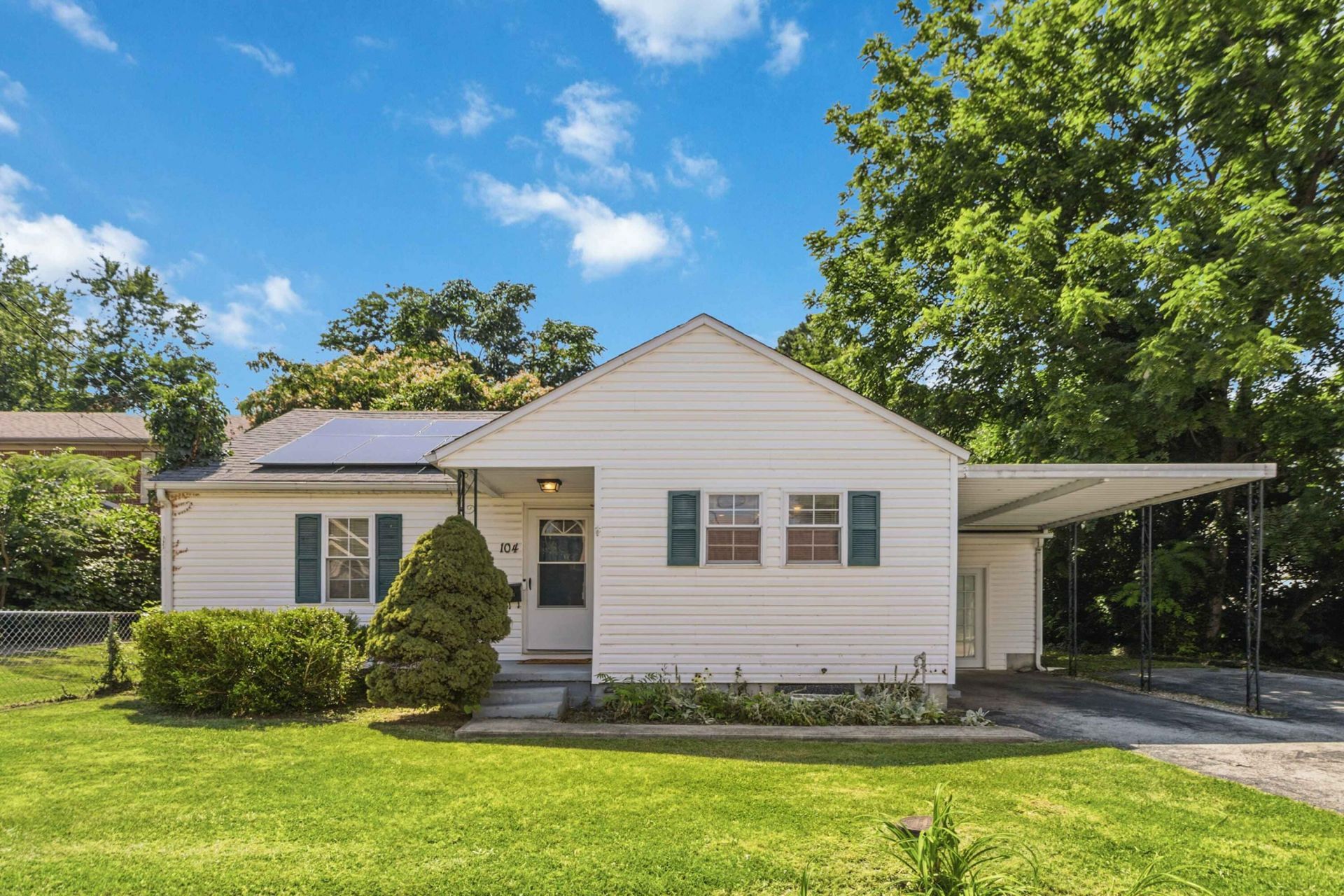 104 Orchard Street, Berea, KY 40403 Main Photo