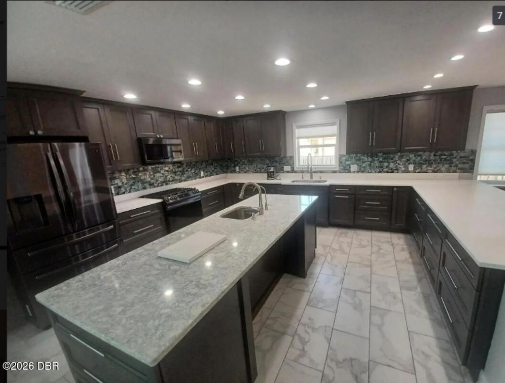 3216 S Peninsula Drive, Daytona Beach, FL 32118 Photo