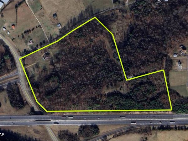 415 W Highway 25 70 , Dandridge, TN 37725