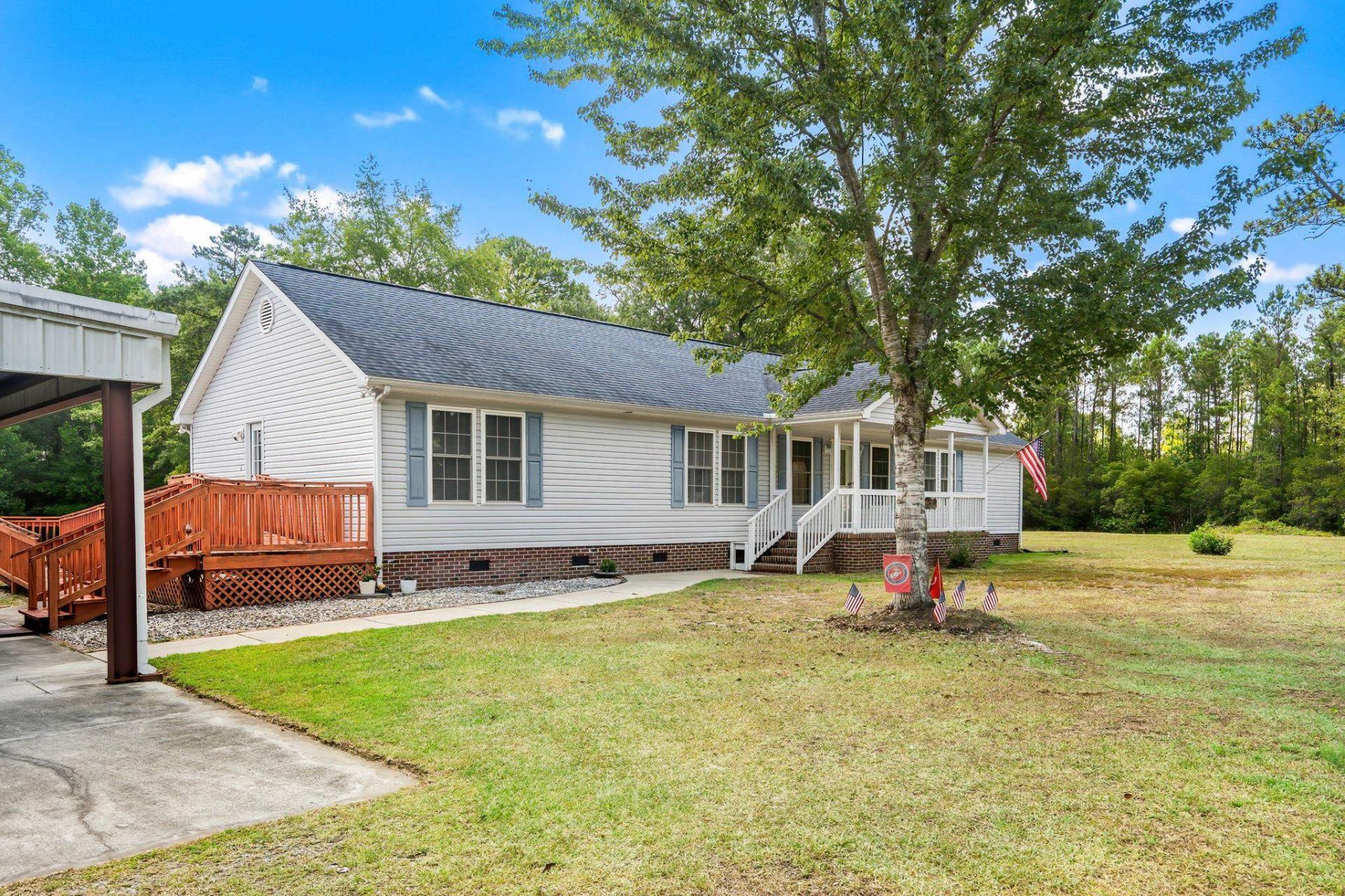 2161 Eastwoods Dr. Photo 27