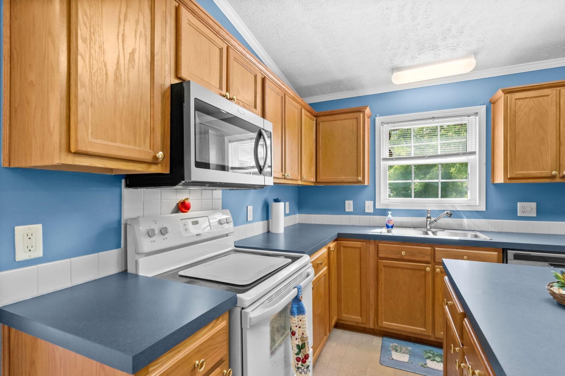 2161 Eastwoods Dr. Photo 42