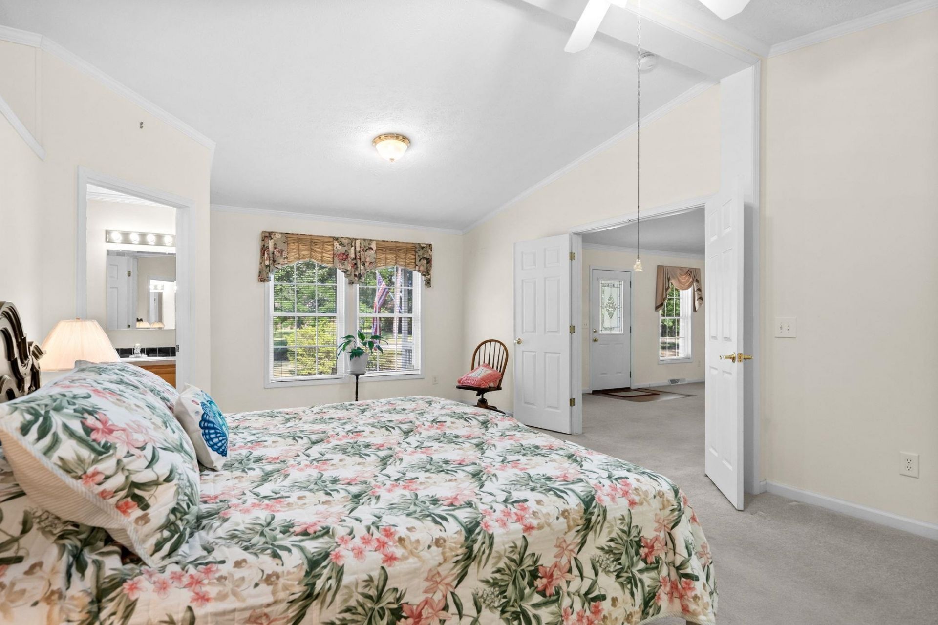2161 Eastwoods Dr. Photo 46