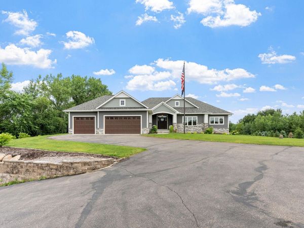 16479 Kiska Street NE, Ham Lake, MN 55304