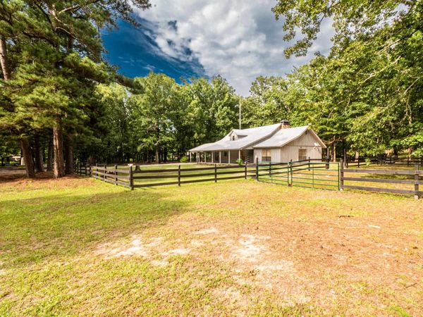 3780 Hibanks Rd, El Dorado, AR 71730