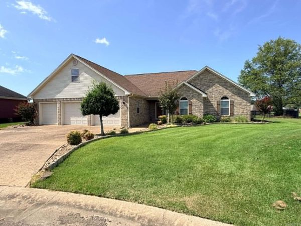 10080 Tate Lane, Danville, AR 72833