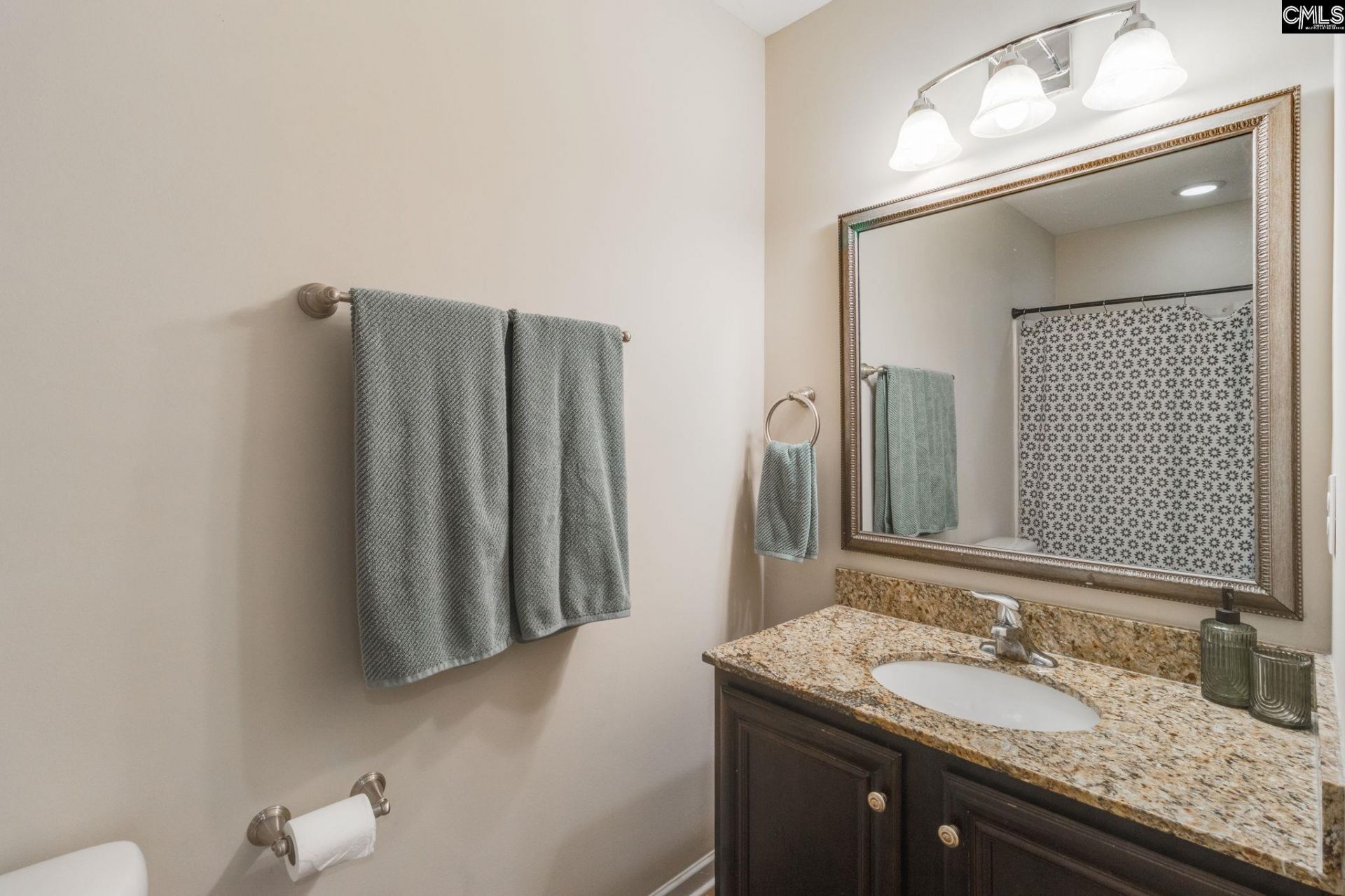 637 Kimpton Drive  Photo 31