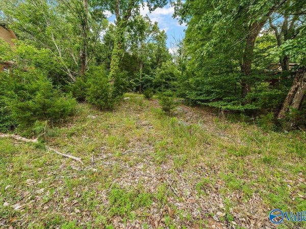 3040 Box Canyon Road SE, Huntsville, AL 35803