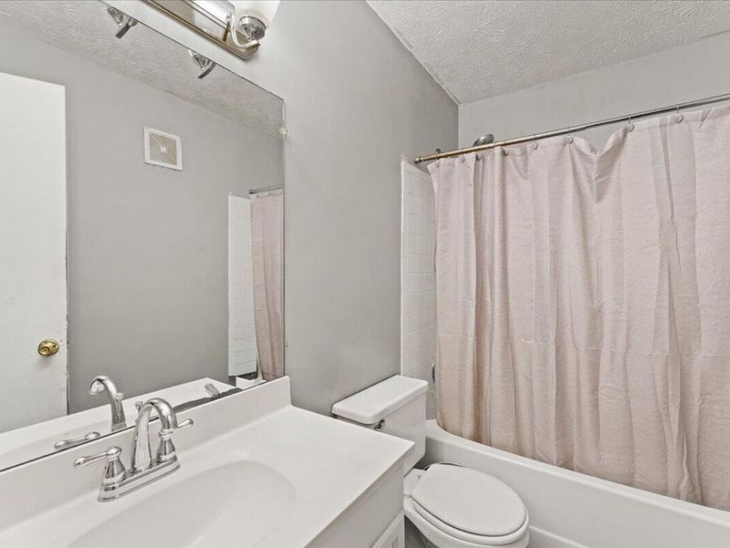 20 Woodland Hills Drive, Unit 8, Southgate, KY 41071 Photo 5
