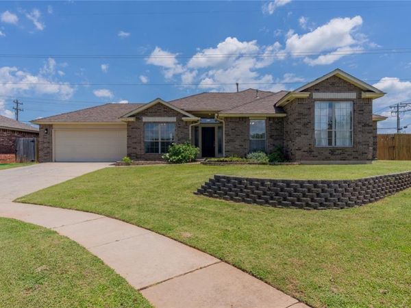 101 Sandstone Drive, Norman, OK 73071