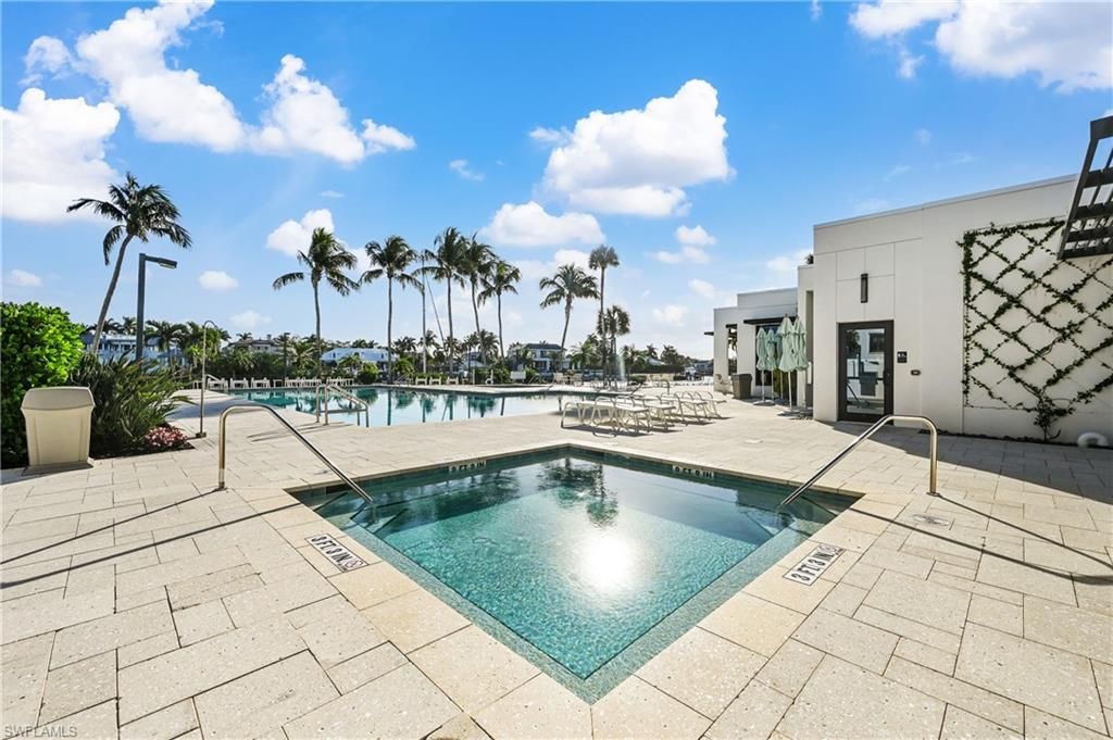 2400 Gulf Shore Blvd N, Unit 603, Naples, FL 34103 Photo
