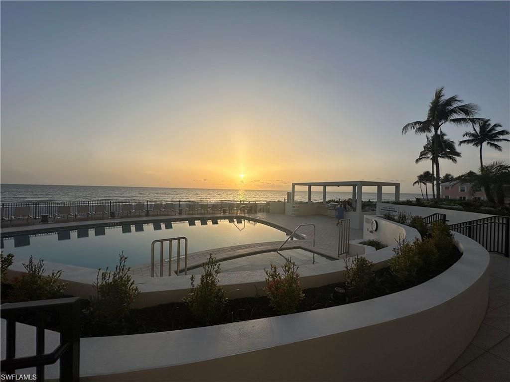 2400 Gulf Shore Blvd N, Unit 603, Naples, FL 34103 Photo