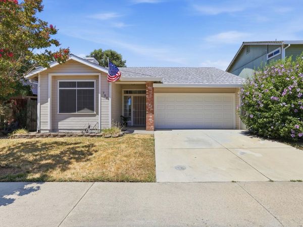 757 Ashboro Ln, Galt, CA 95632