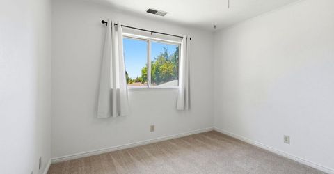 210 Laurel Ct, Ripon, CA 95366 Photo