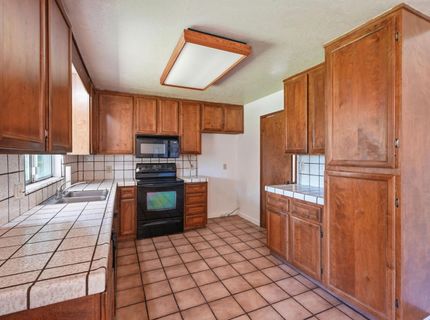 210 Laurel Ct, Ripon, CA 95366 Photo