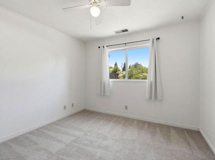 210 Laurel Ct, Ripon, CA 95366 Photo
