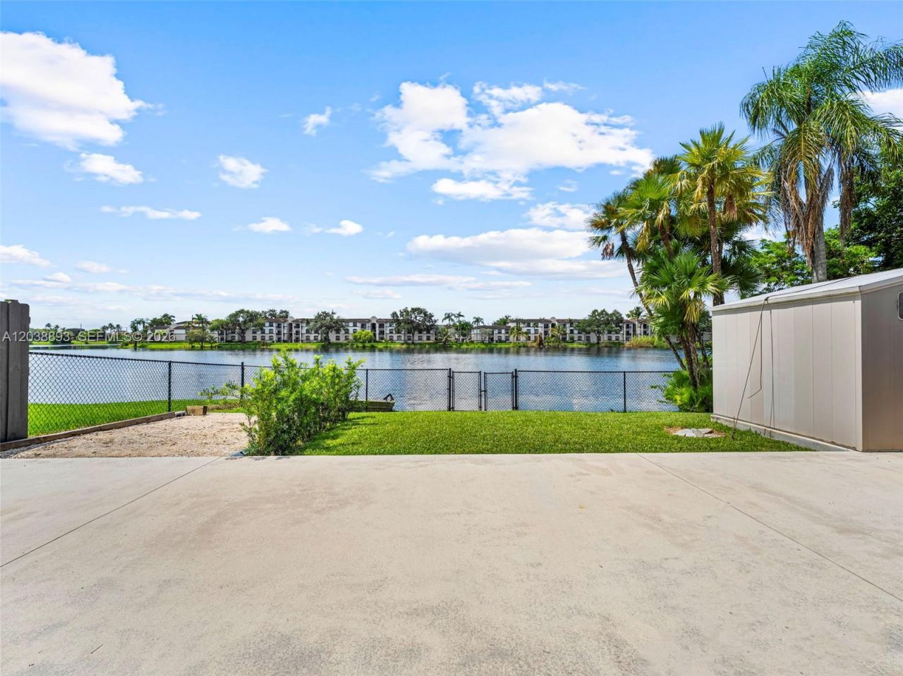 11010 SW 13th St, Pembroke Pines, FL 33025 Photo
