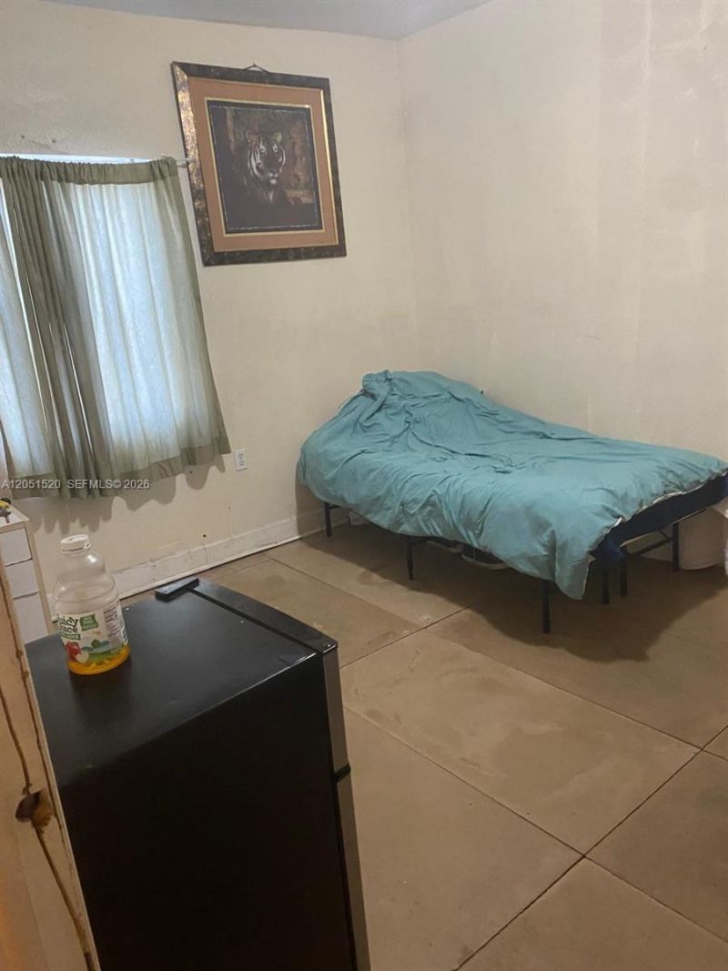 218 SW 10th Ave , Miami, FL 33130 Photo