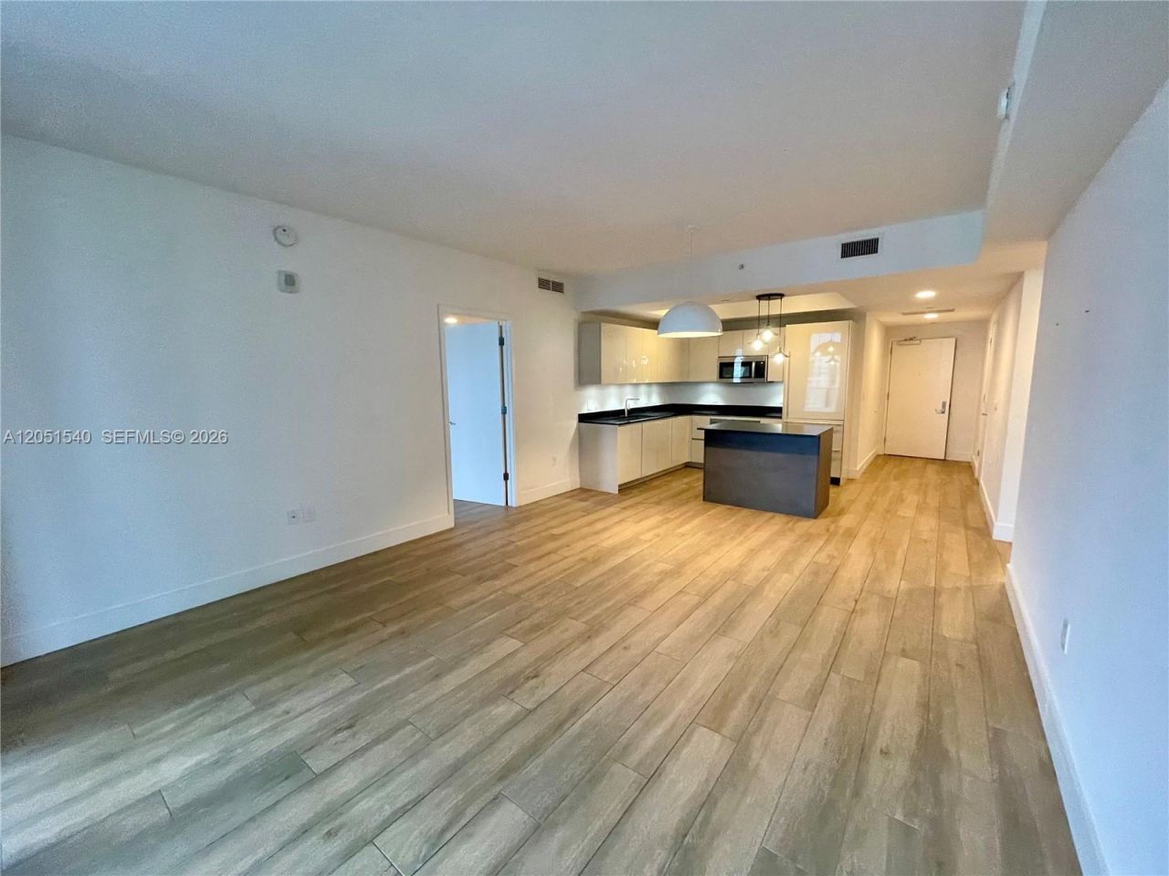 1010 Brickell Ave, Unit 3309, Miami, FL 33131 Photo