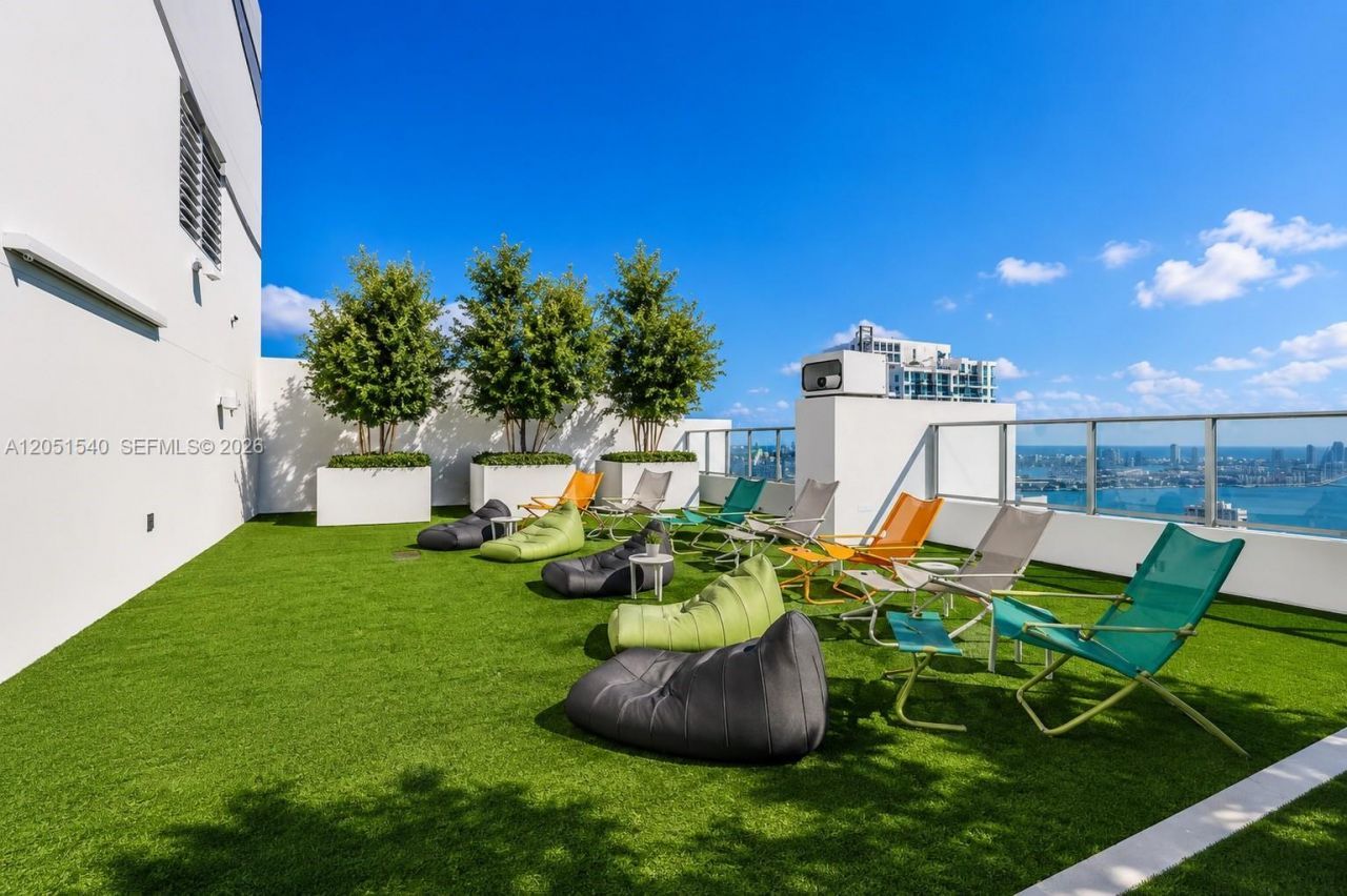 1010 Brickell Ave, Unit 3309, Miami, FL 33131 Photo