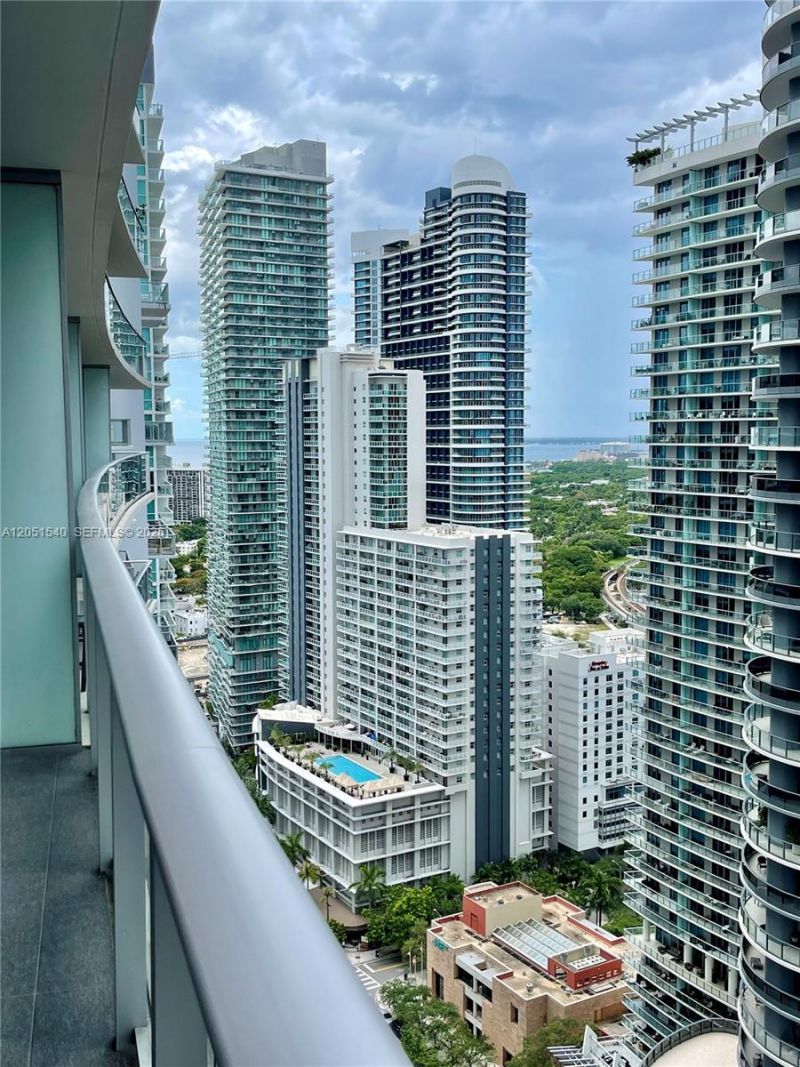1010 Brickell Ave, Unit 3309, Miami, FL 33131 Photo
