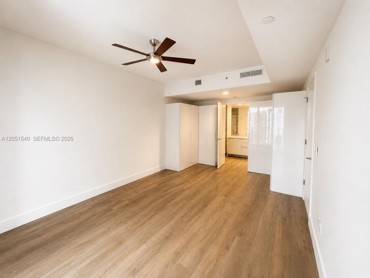 1010 Brickell Ave, Unit 3309, Miami, FL 33131 Photo