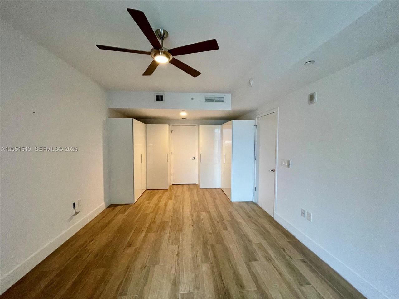 1010 Brickell Ave, Unit 3309, Miami, FL 33131 Photo
