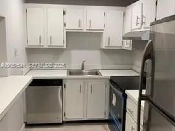 4168 Inverrary Dr , Unit 305, Lauderhill, FL 33319