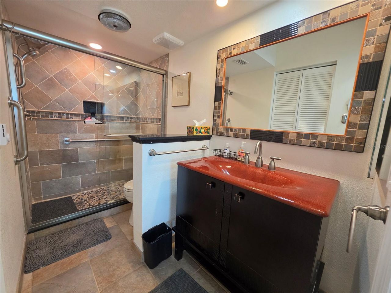 6295 Bahia Del Mar Circle, Unit 111, Saint Petersburg, FL 33715 Photo