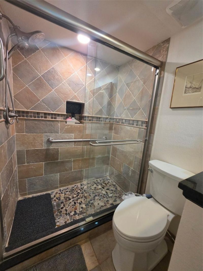6295 Bahia Del Mar Circle, Unit 111, Saint Petersburg, FL 33715 Photo