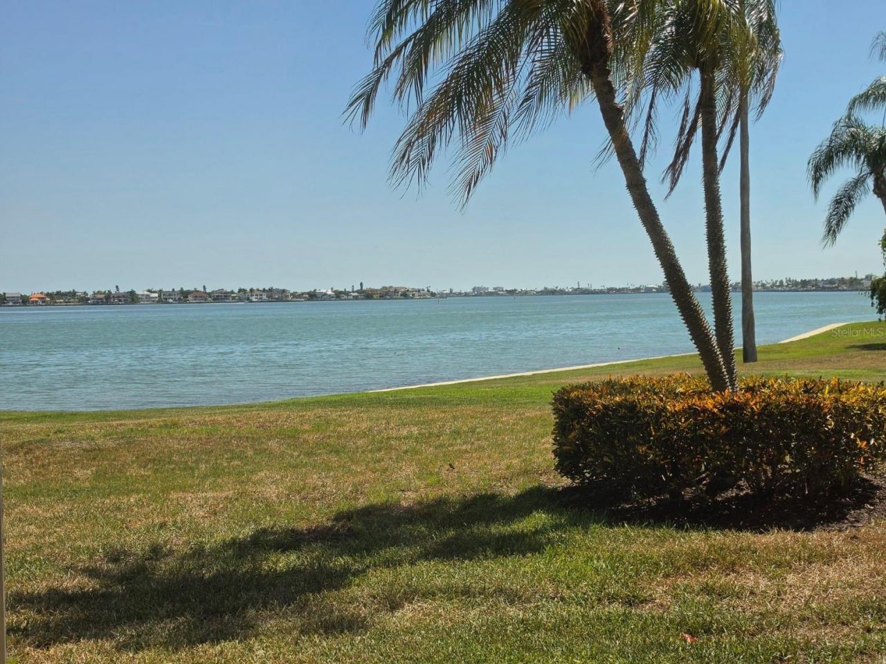 6295 Bahia Del Mar Circle, Unit 111, Saint Petersburg, FL 33715 Photo