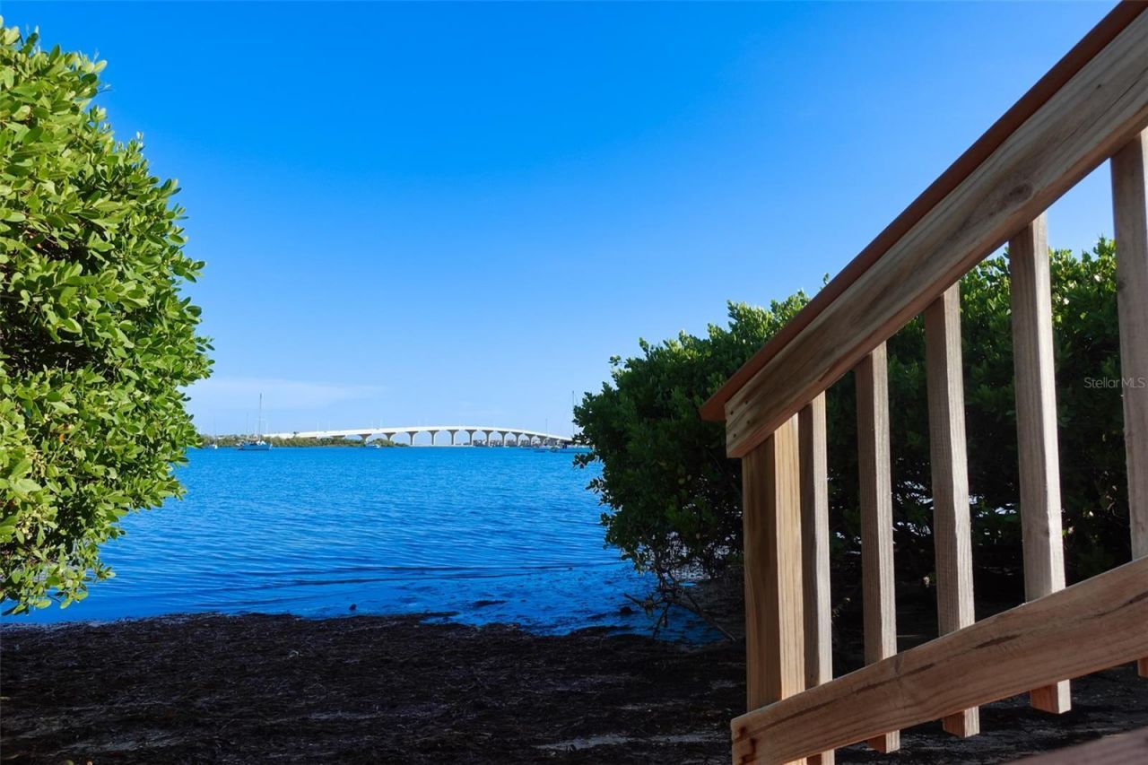 6295 Bahia Del Mar Circle, Unit 111, Saint Petersburg, FL 33715 Photo