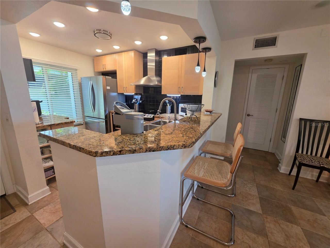 6295 Bahia Del Mar Circle, Unit 111, Saint Petersburg, FL 33715 Photo