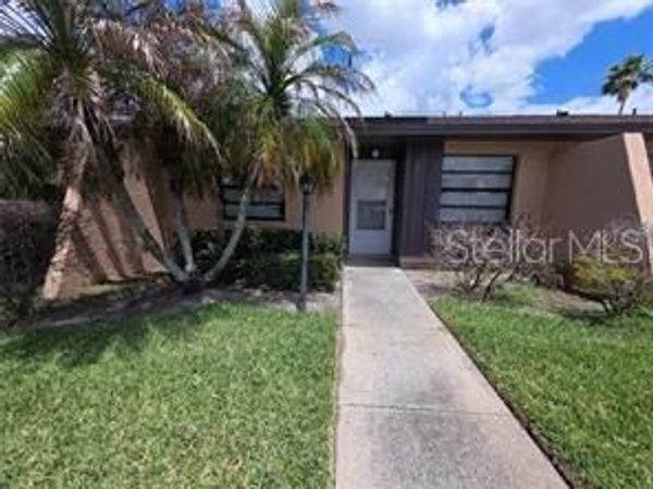 2219 CARIBBEAN DRIVE S, Unit 27, KISSIMMEE, FL 34741