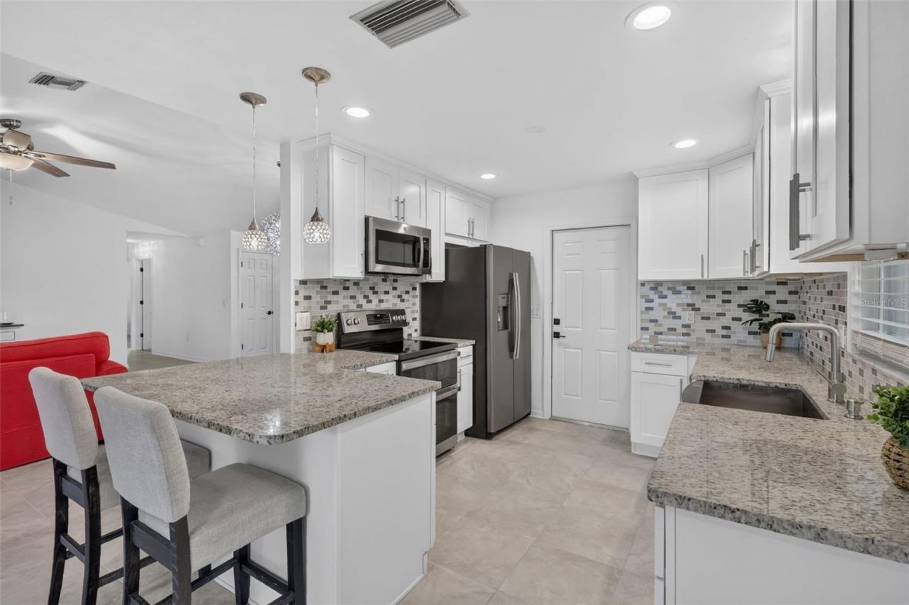 4063 Palau Drive, Sarasota, FL 34241 Photo